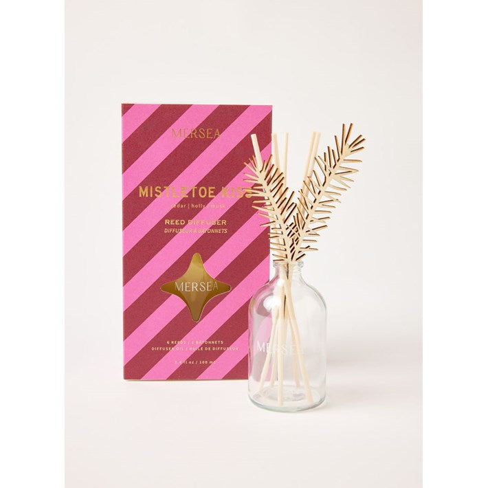 Mistletoe Kiss Holiday Reed Diffuser | Mer-Sea