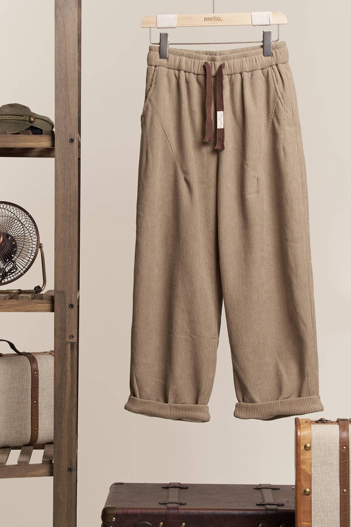 Daddy Fit Corduroy Baggy Pants