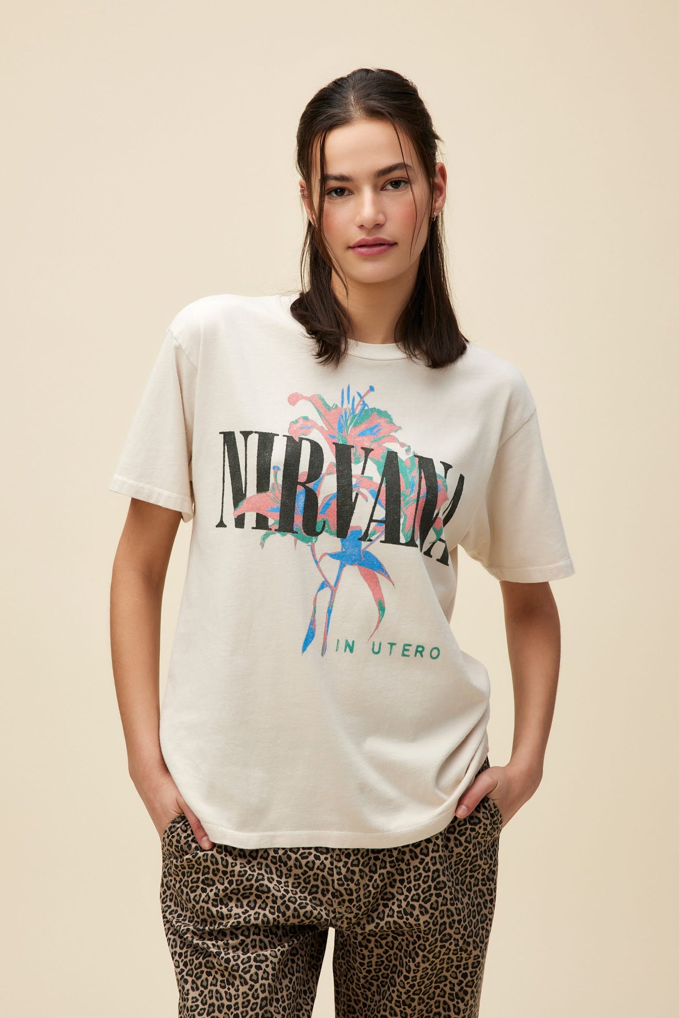 Nirvana Lilies Weekend Tee I Daydreamer