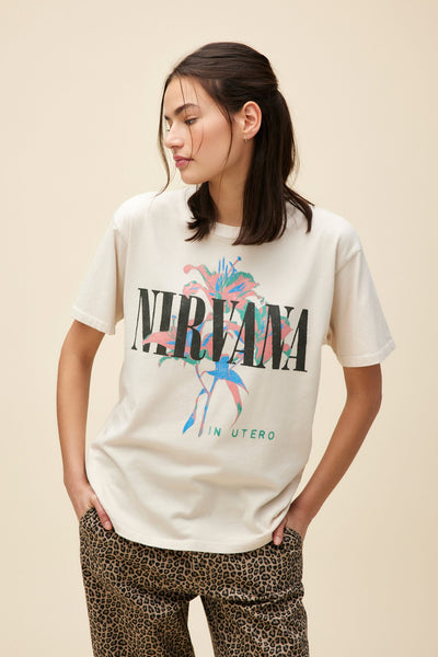 Nirvana Lilies Weekend Tee I Daydreamer